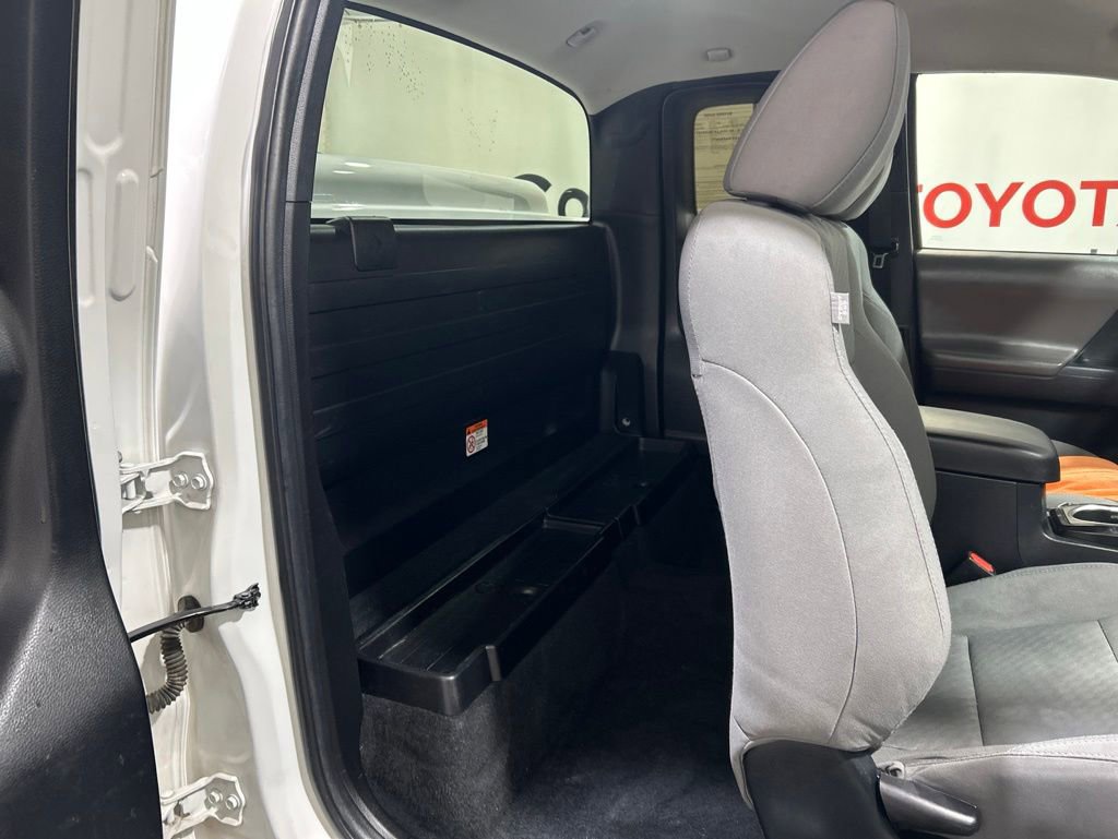 Used 2022 Toyota Tacoma SR AWD/4WD image 13