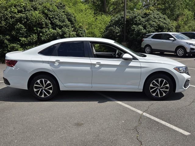 Used 2022 Volkswagen Jetta S image 6