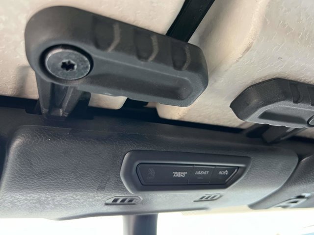 Used 2022 Jeep Gladiator Overland image 30