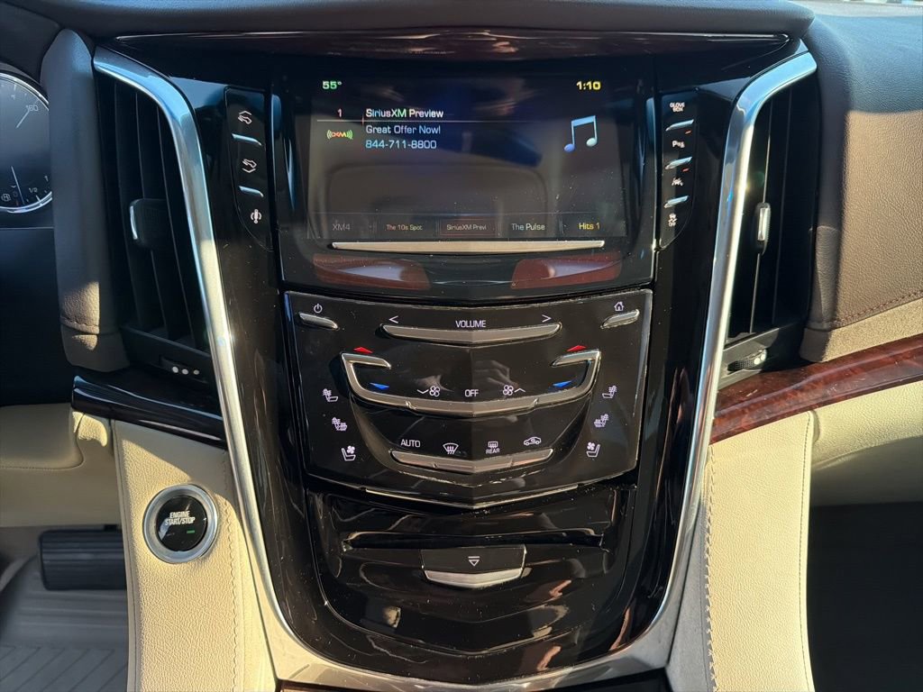 Used 2016 Cadillac Escalade Luxury image 49