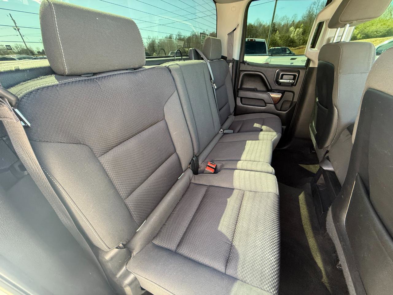 Used 2015 GMC Sierra 2500 SLE w/ SLE Preferred Package image 8