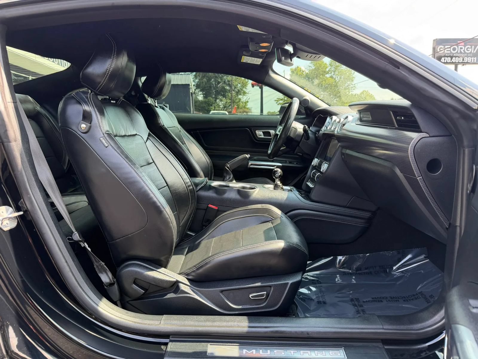 Used 2019 Ford Mustang GT Premium w/ GT Performance Package RWD image 12