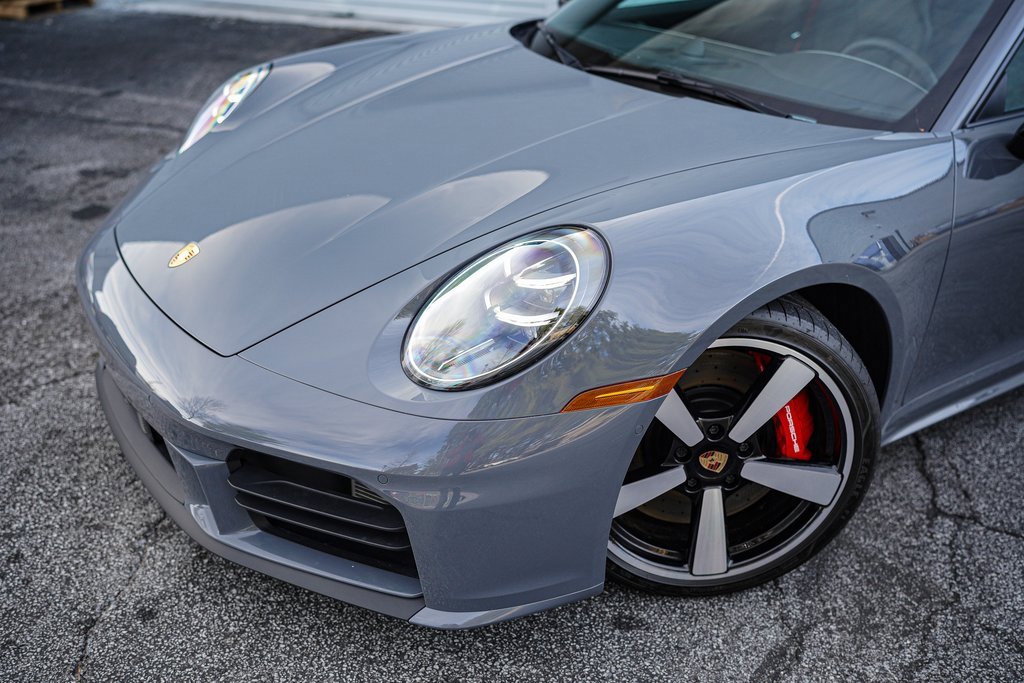 Used 2025 Porsche 911 Carrera S image 2