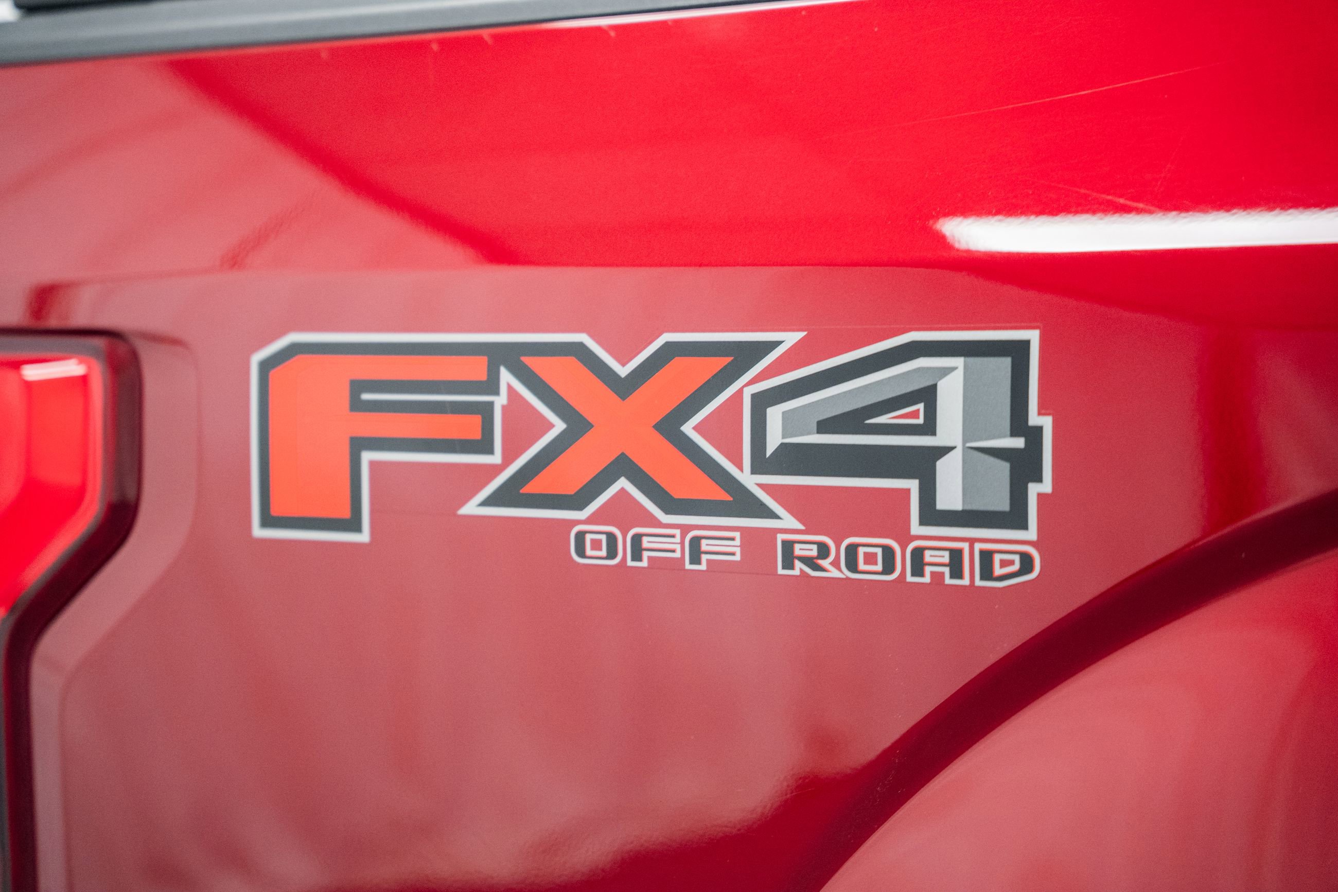 Certified 2019 Ford F150 Lariat w/ Equipment Group 502A Luxury image 18