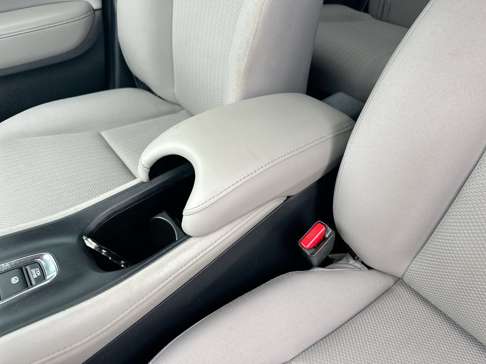 Used 2016 Honda HR-V EX image 20