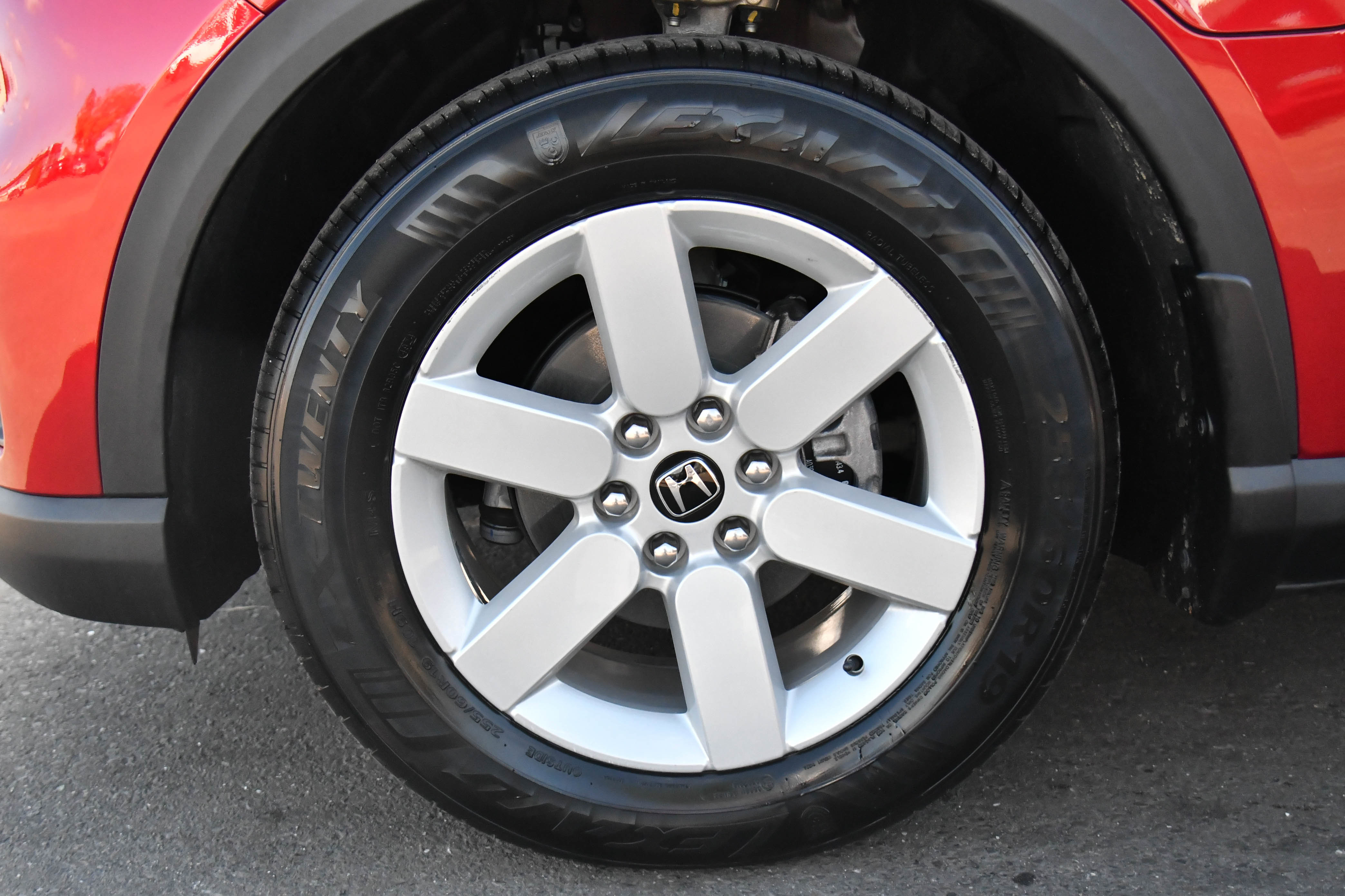 Used 2024 Honda Prologue EX image 12