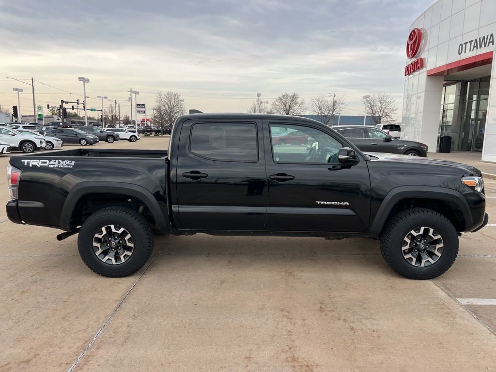 Used 2023 Toyota Tacoma TRD Off-Road w/ Technology Package image 37