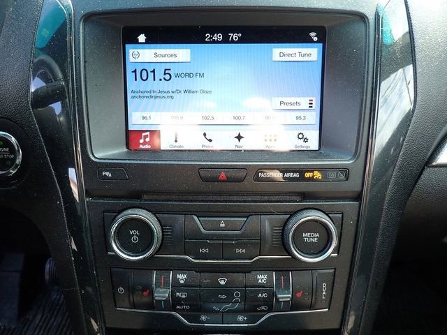 Used 2017 Ford Explorer XLT w/ Equipment Group 202A image 14
