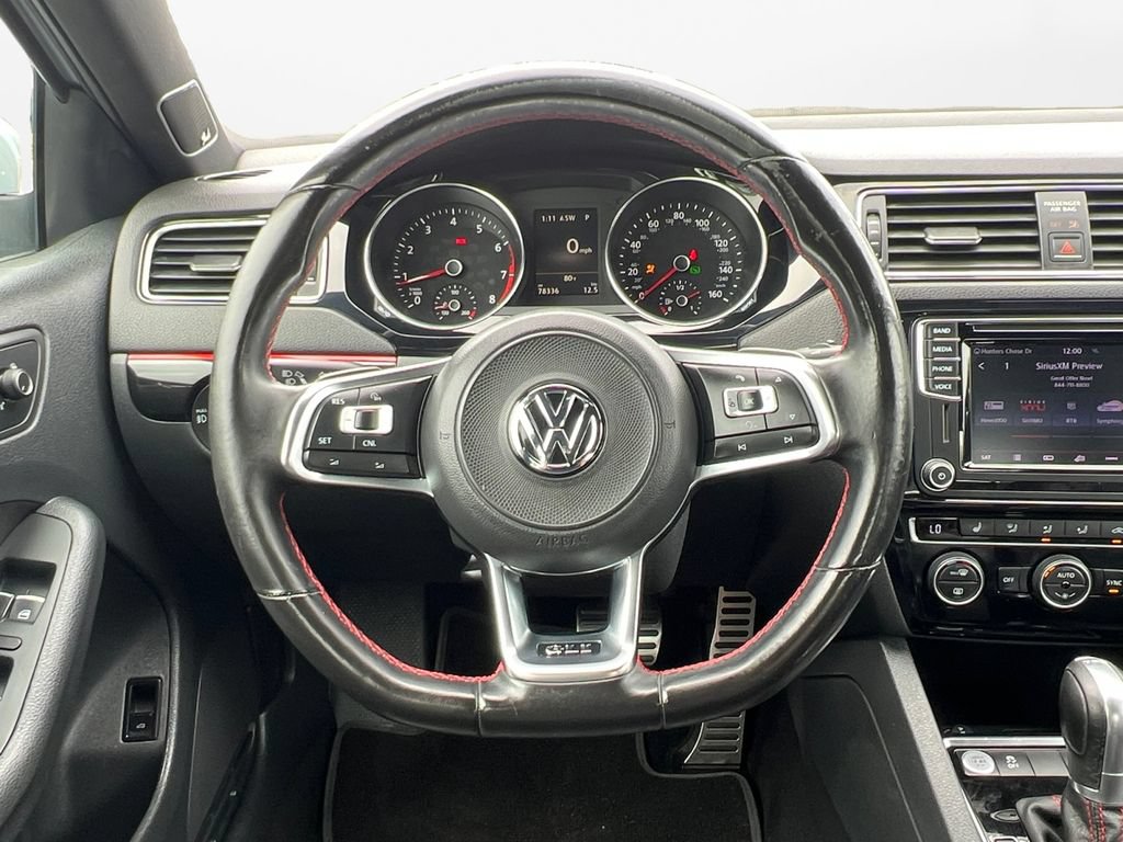 Used 2017 Volkswagen Jetta GLI FWD image 21