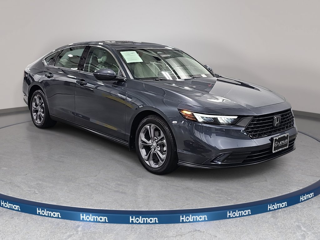 Used 2024 Honda Accord EX image 4
