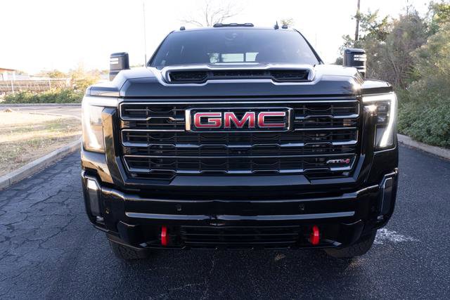 Used 2024 GMC Sierra 2500 AT4 w/ AT4 Premium Plus Package image 8