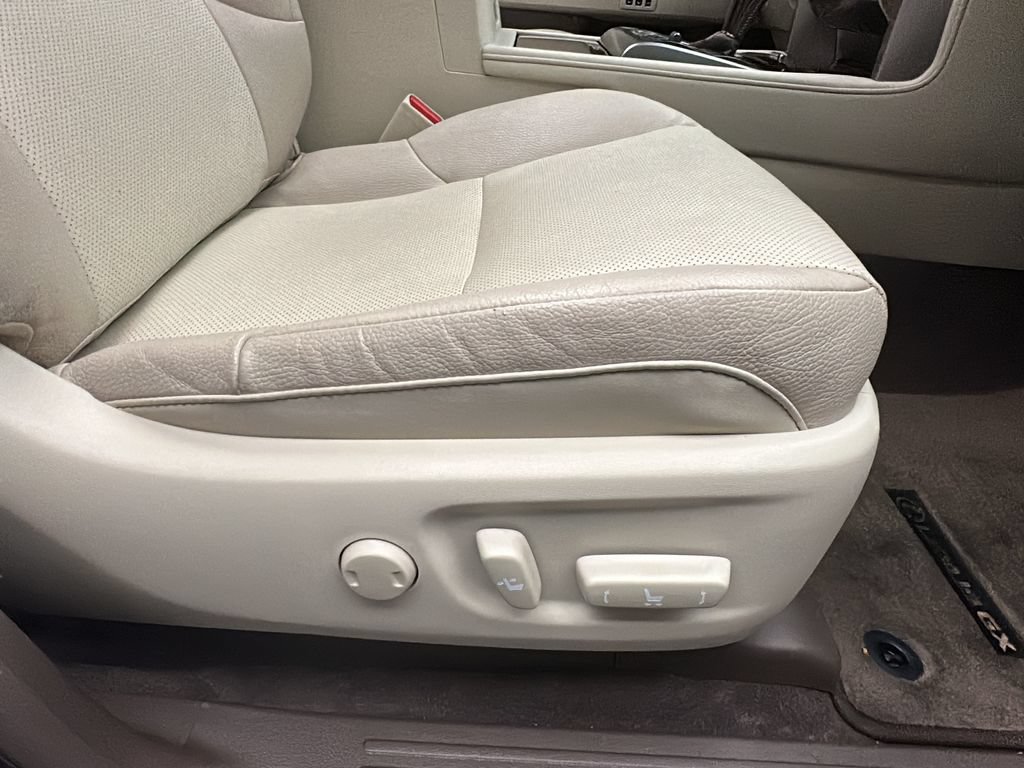 Used 2019 Lexus GX 460 Premium w/ Premium Package AWD/4WD image 20