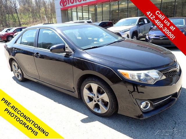 Used 2012 Toyota Camry SE image 1
