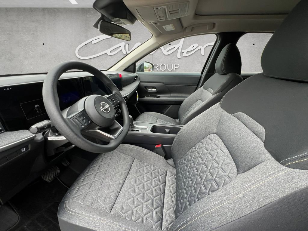 New 2026 Nissan Kicks SV image 19