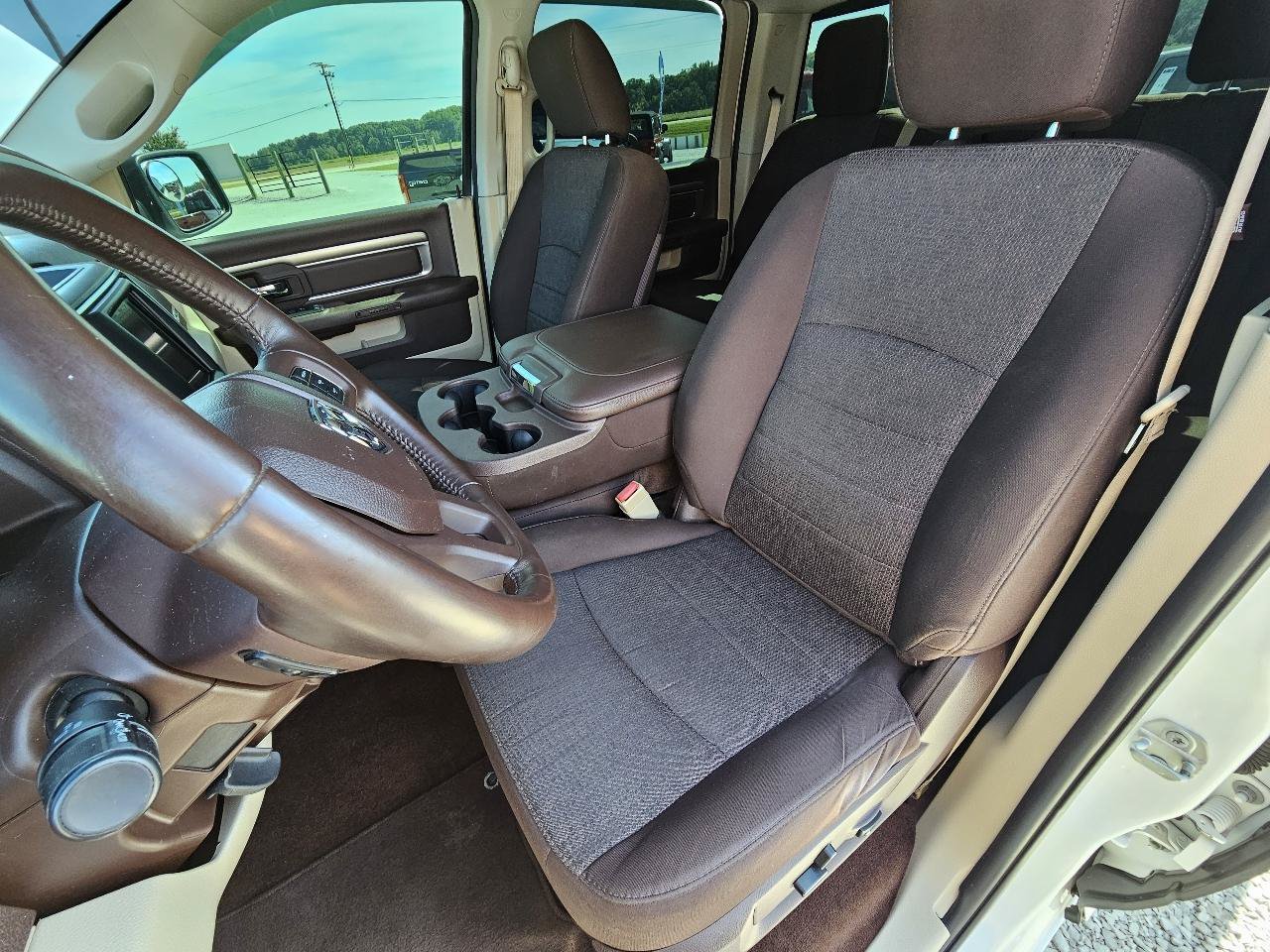 Used 2019 RAM 1500 Big Horn AWD/4WD image 19