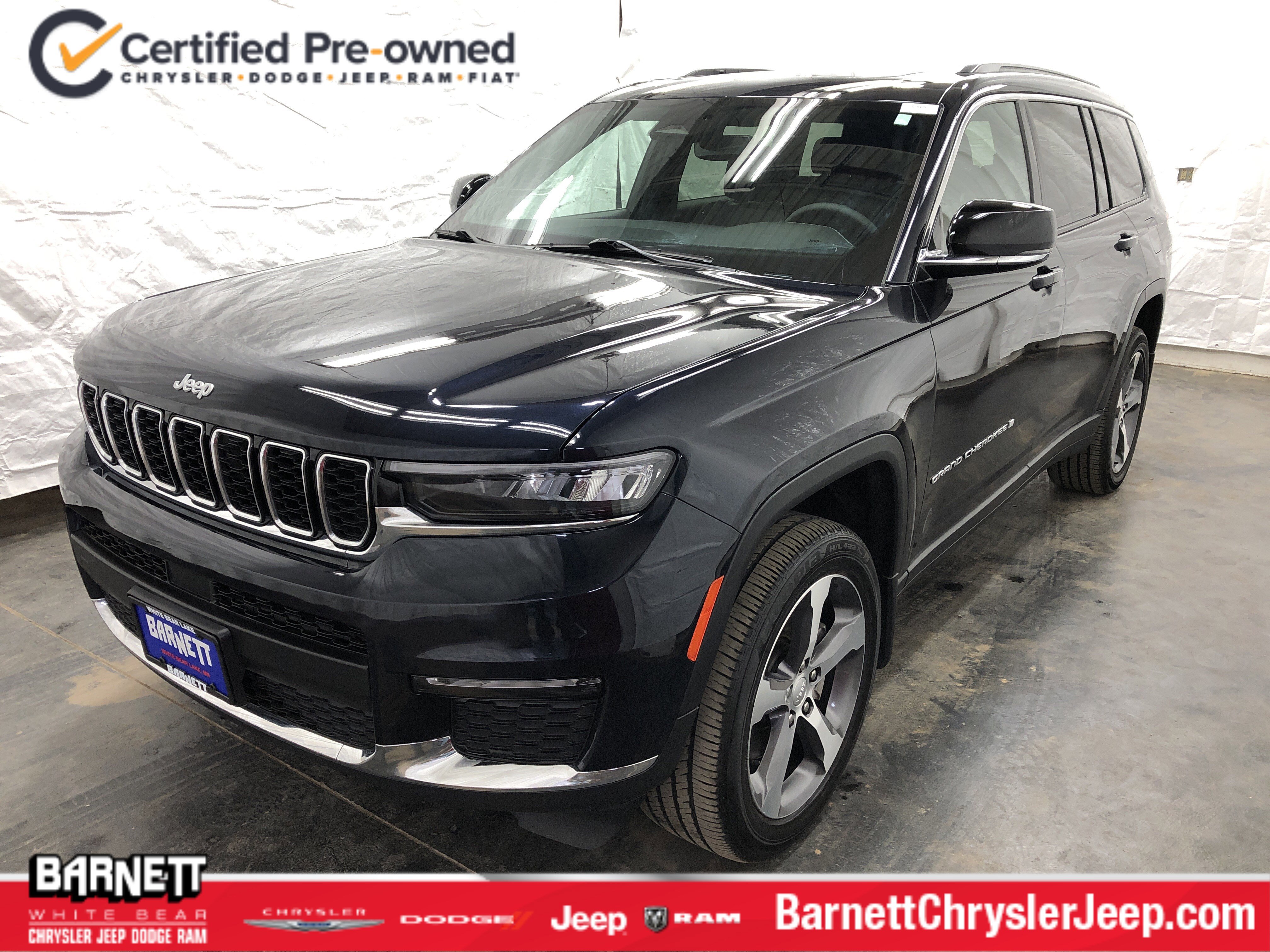 Certified 2024 Jeep Grand Cherokee L Limited w/ Trailer Tow Package AWD/4WD image 1