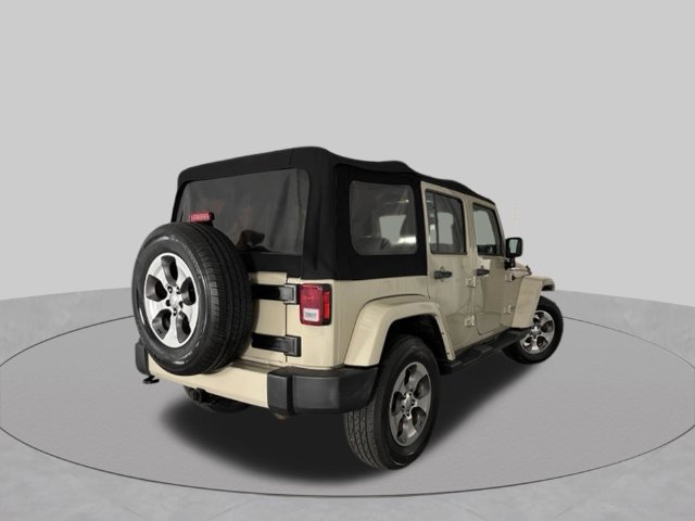 Used 2017 Jeep Wrangler Unlimited Sahara w/ Max Tow Package AWD/4WD image 7