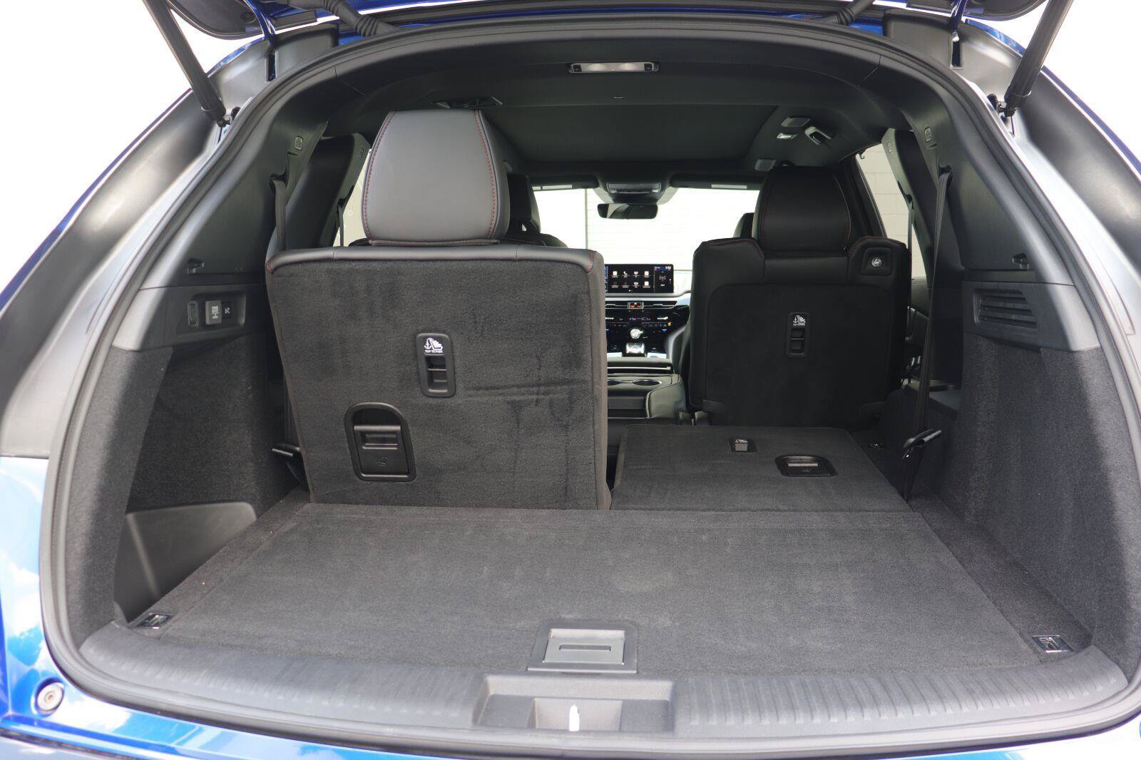 Used 2025 Acura MDX A-Spec AWD/4WD image 17