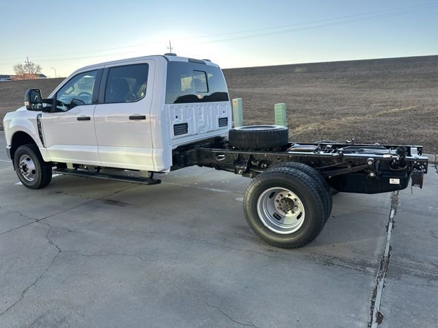 New 2026 Ford F350 XL w/ XL Chrome Package image 5