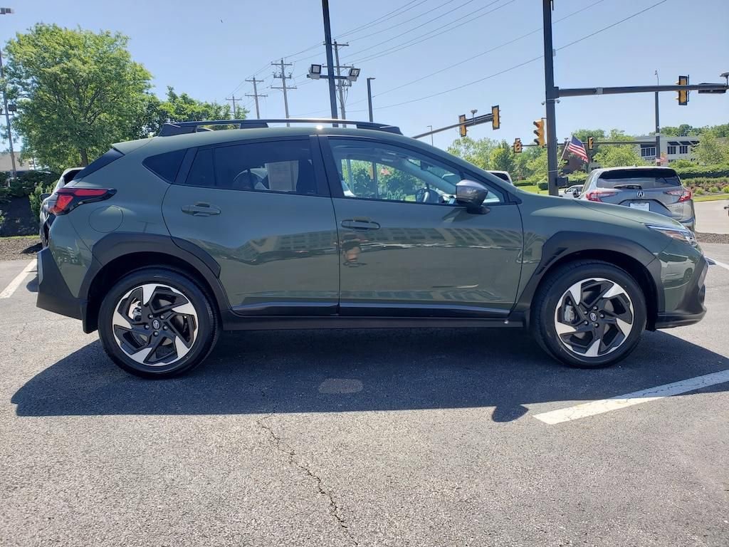 Used 2025 Subaru Crosstrek 2.5i Limited AWD/4WD image 11