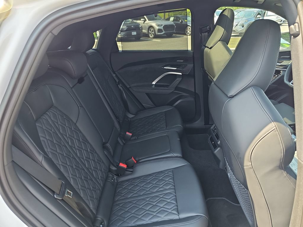 New 2026 Audi SQ5 Premium Plus AWD/4WD image 28