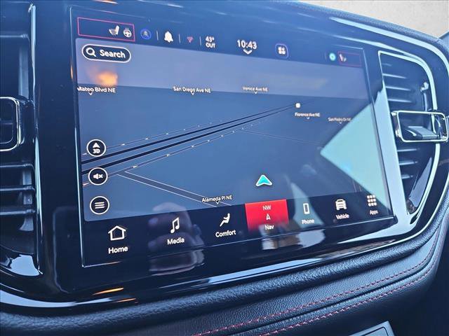 Used 2023 Dodge Durango GT image 13