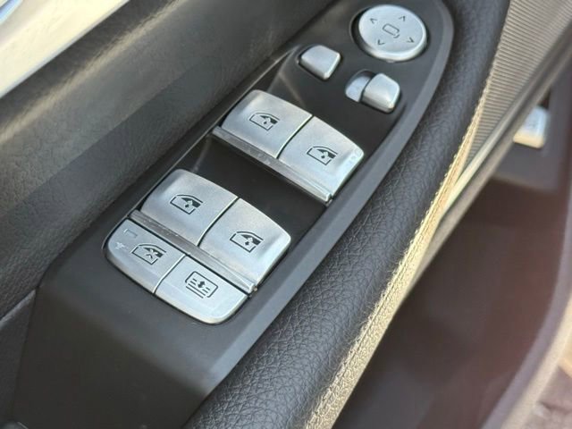 Used 2017 BMW 740i RWD image 53