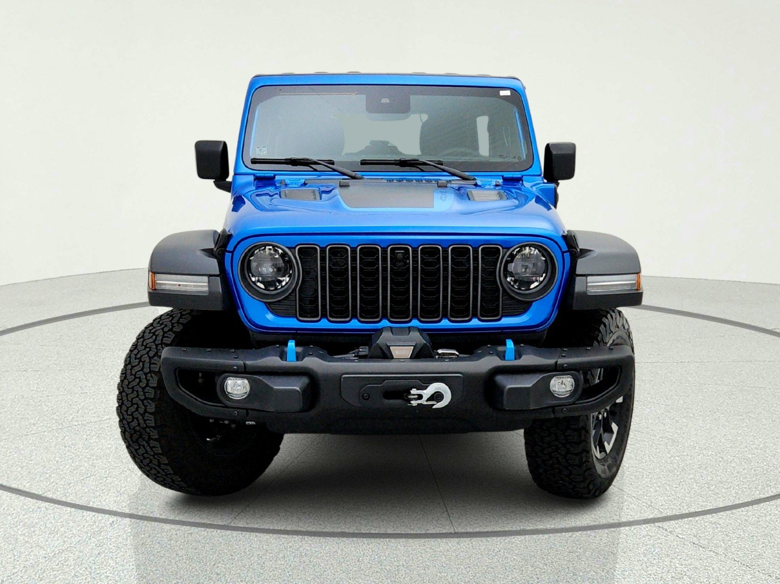 Used 2024 Jeep Wrangler Unlimited Rubicon 4xe w/ Capability Package AWD/4WD image 3