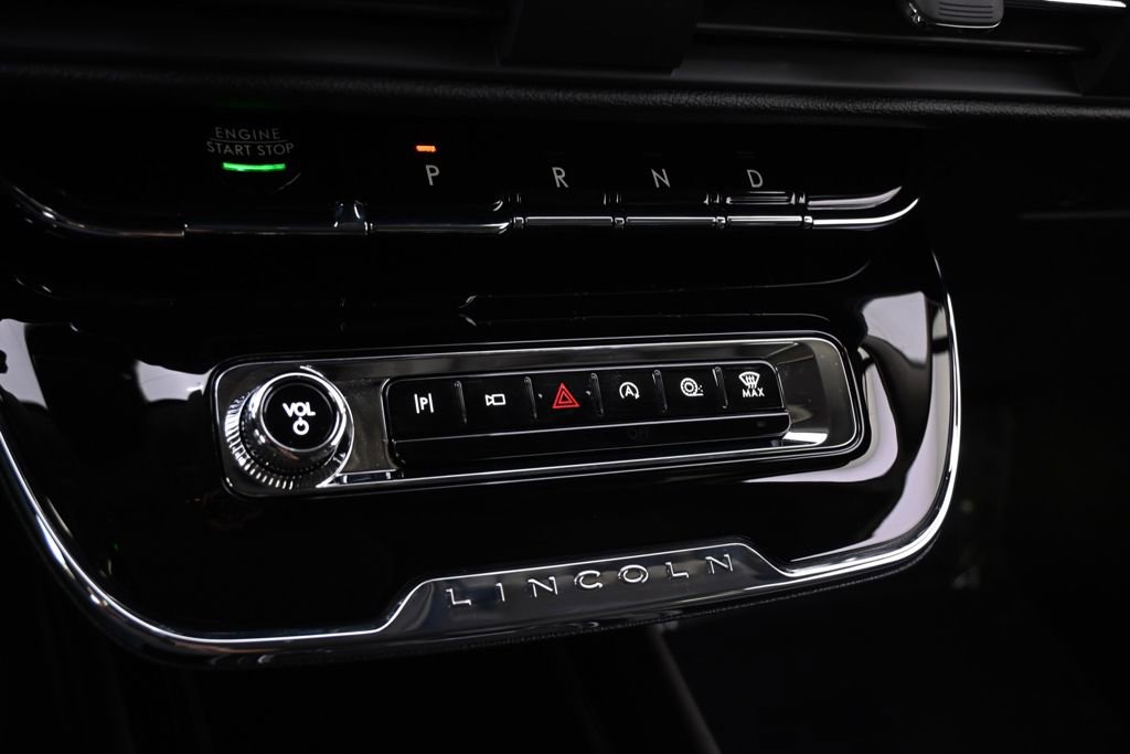 New 2026 Lincoln Corsair Premiere image 29