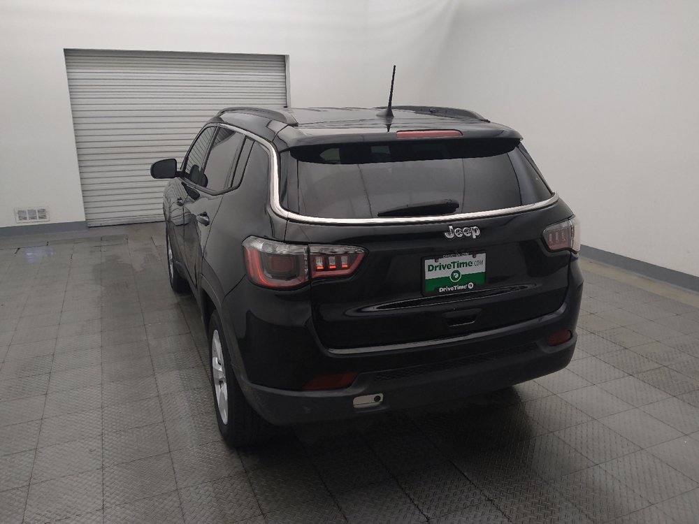 Used 2021 Jeep Compass Latitude w/ Convenience Group AWD/4WD image 6