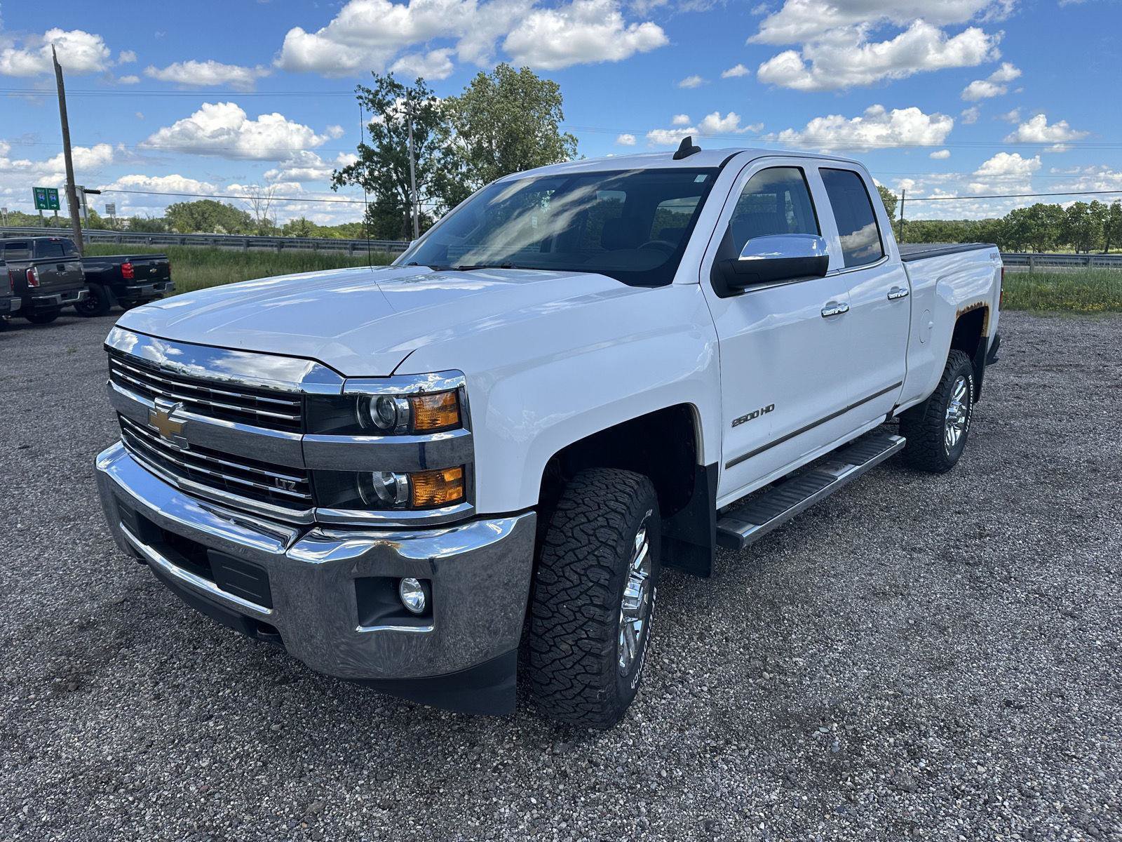 Used 2016 Chevrolet Silverado 2500 LTZ AWD/4WD image 8