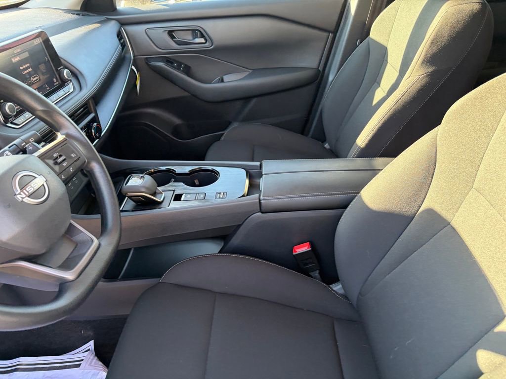 Certified 2025 Nissan Rogue S image 11