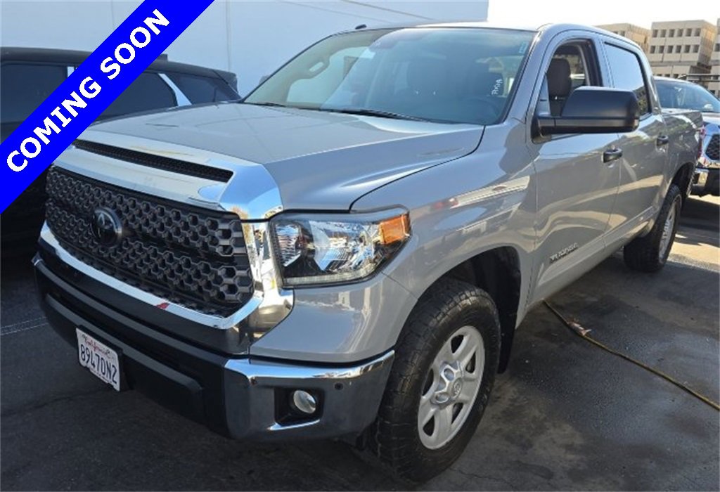 Used 2018 Toyota Tundra SR5 w/ SR5 Upgrade Package