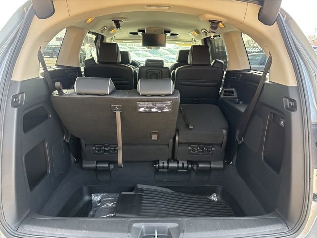 Used 2025 Honda Odyssey Touring image 25