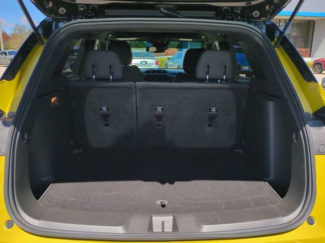 Certified 2023 Chevrolet TrailBlazer RS w/ Convenience Package image 13