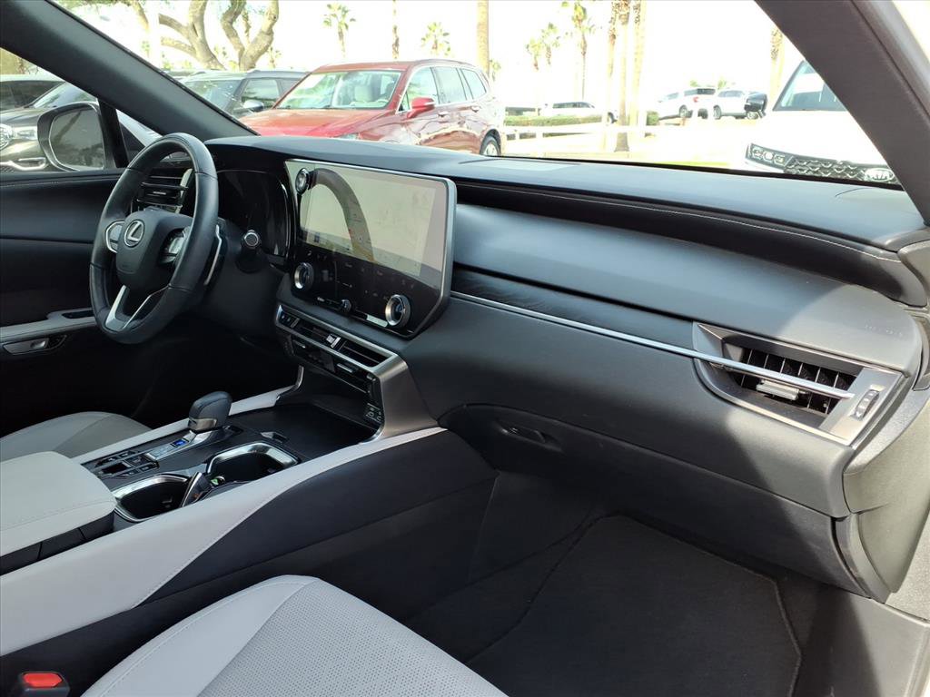 Used 2024 Lexus RX 350 Premium Plus image 11