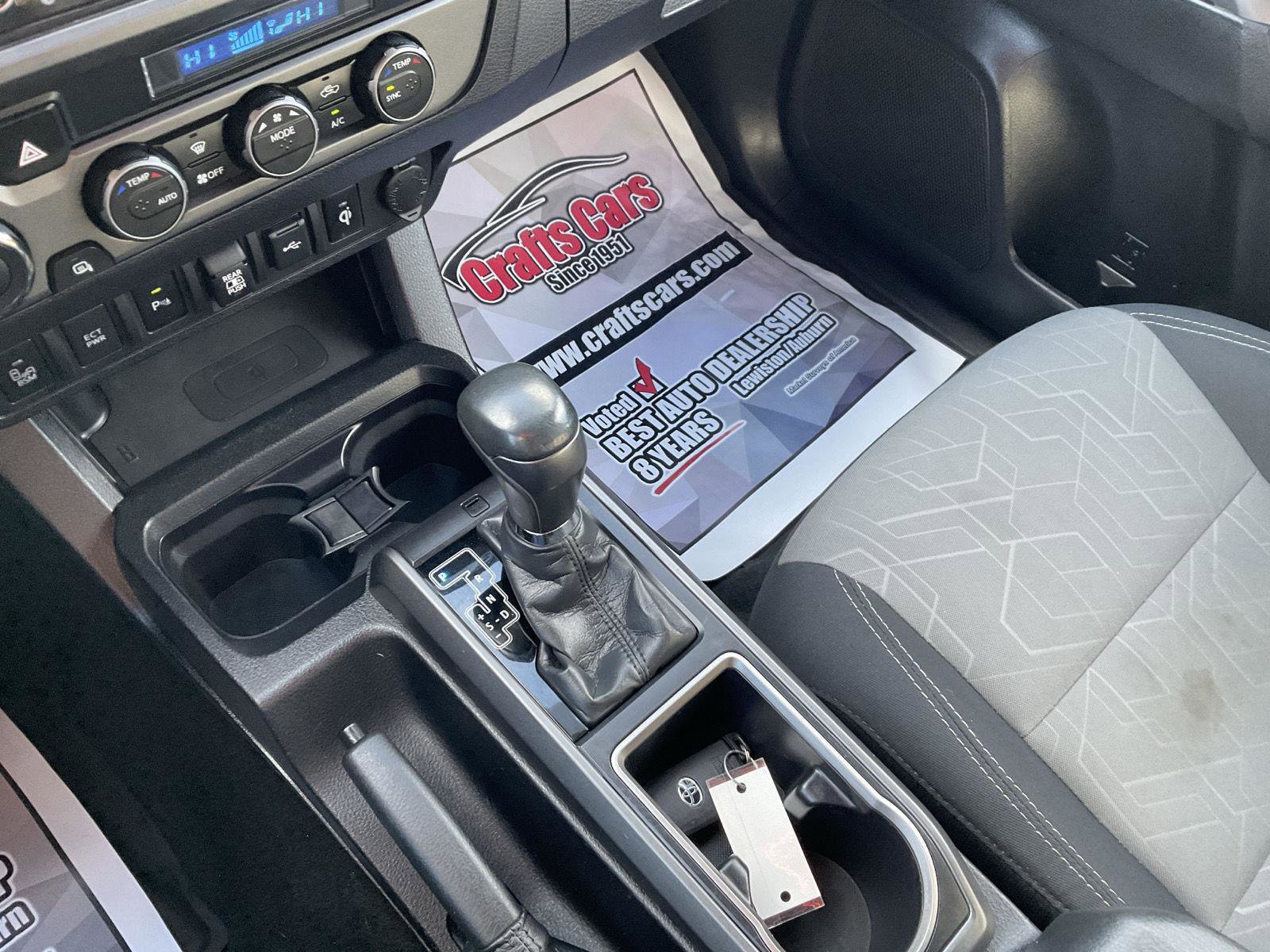 Used 2021 Toyota Tacoma TRD Off-Road w/ Technology Package image 17