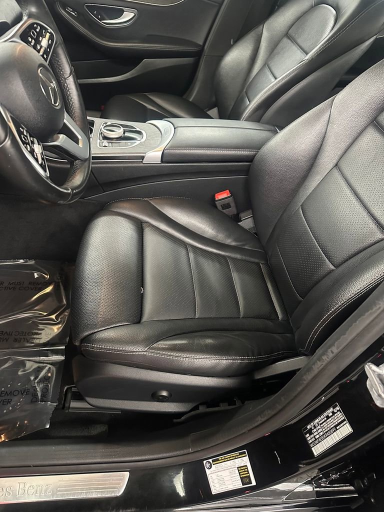 Used 2019 Mercedes-Benz C 300 4MATIC Sedan image 13