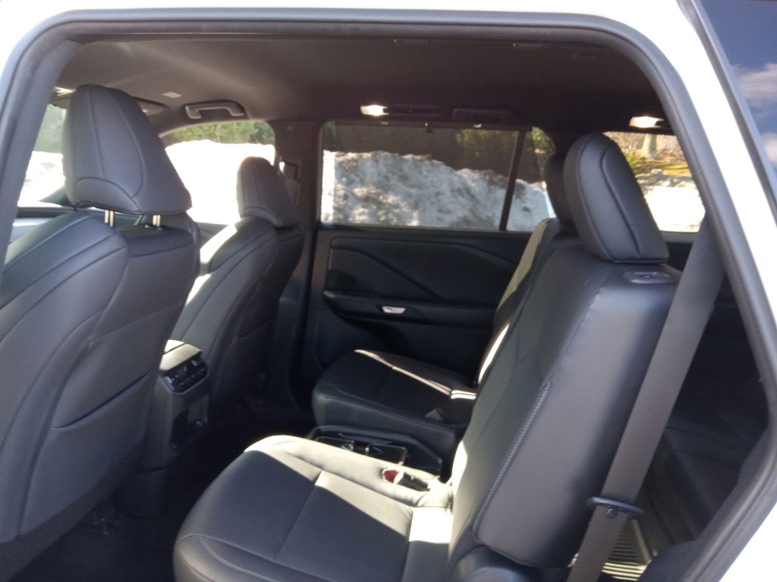 Used 2024 Lexus TX 500h AWD w/ Technology Package image 23