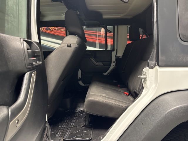 Used 2018 Jeep Wrangler Unlimited Sport S image 13