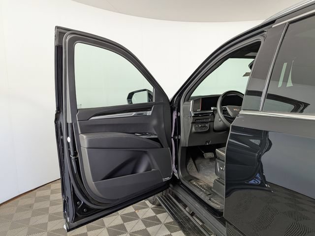 New 2026 Cadillac Escalade Luxury w/ Touring Package AWD/4WD image 16