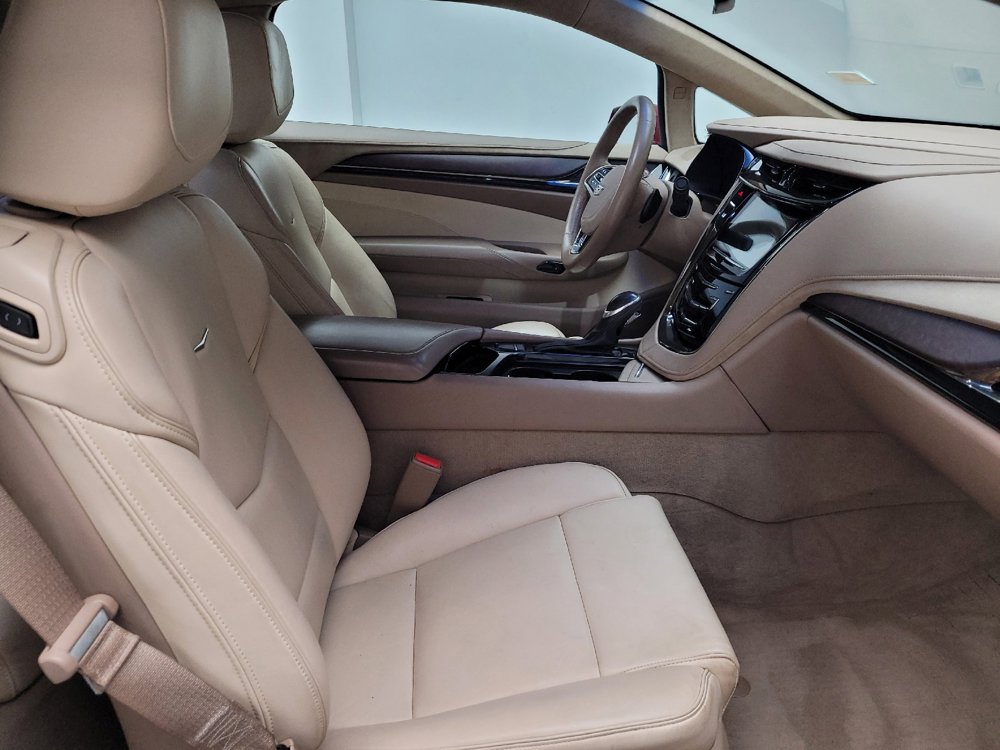 Used 2016 Cadillac ELR FWD image 21