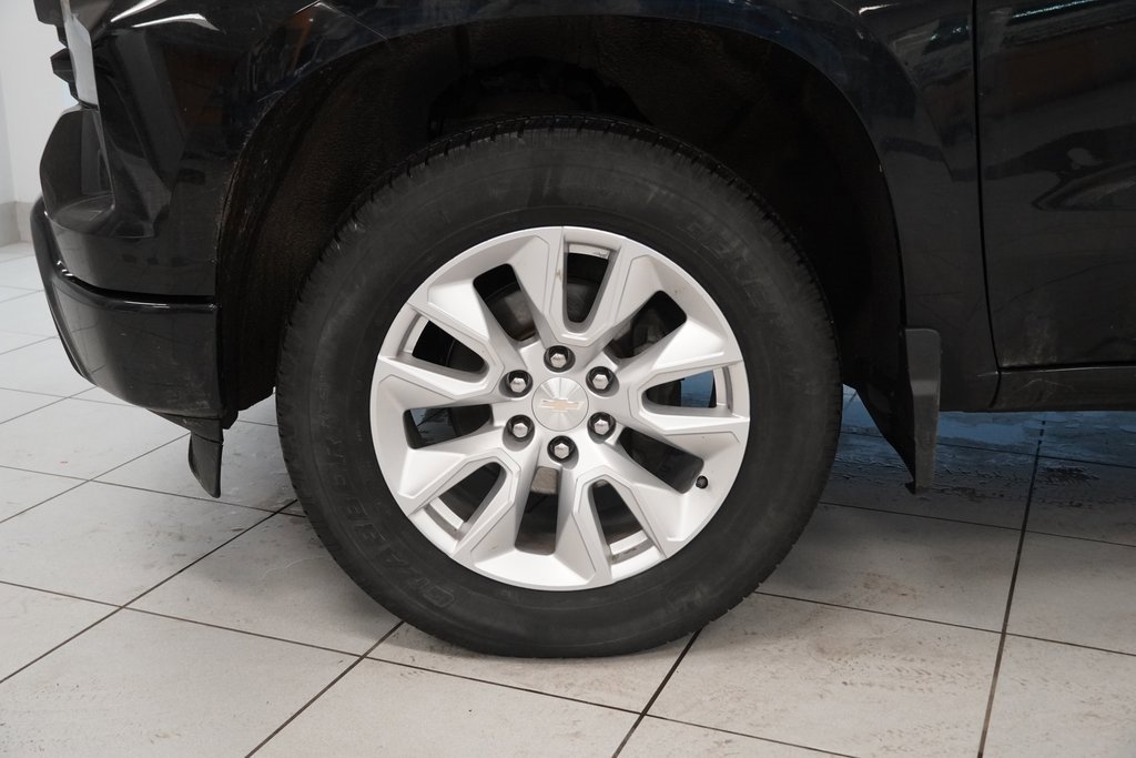 Used 2022 Chevrolet Silverado 1500 Custom image 16