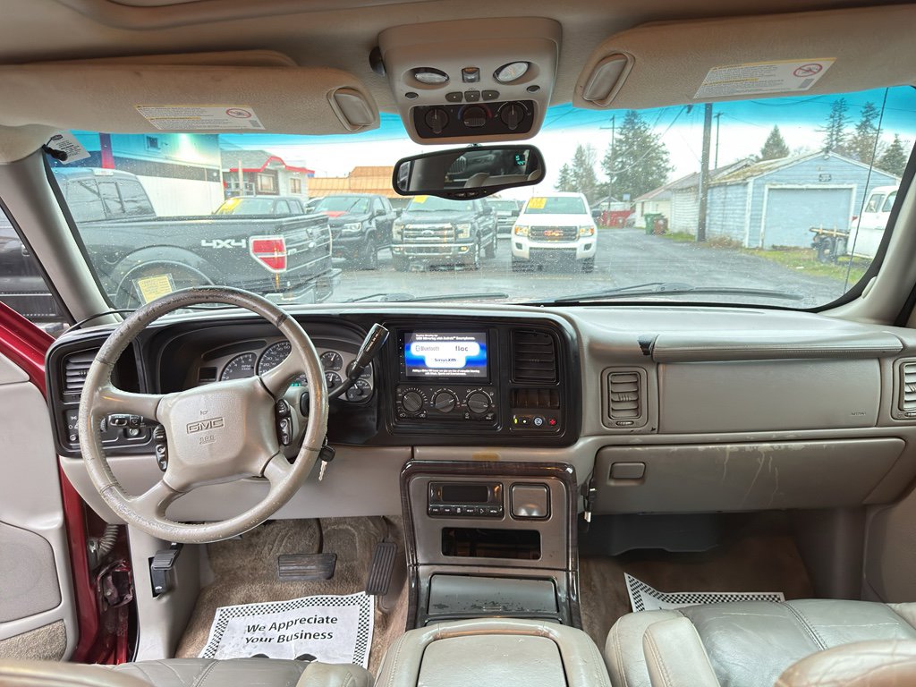 Used 2001 GMC Yukon XL Denali image 19