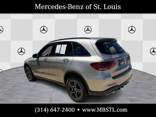 Used 2020 Mercedes-Benz GLC 300 4MATIC image 4