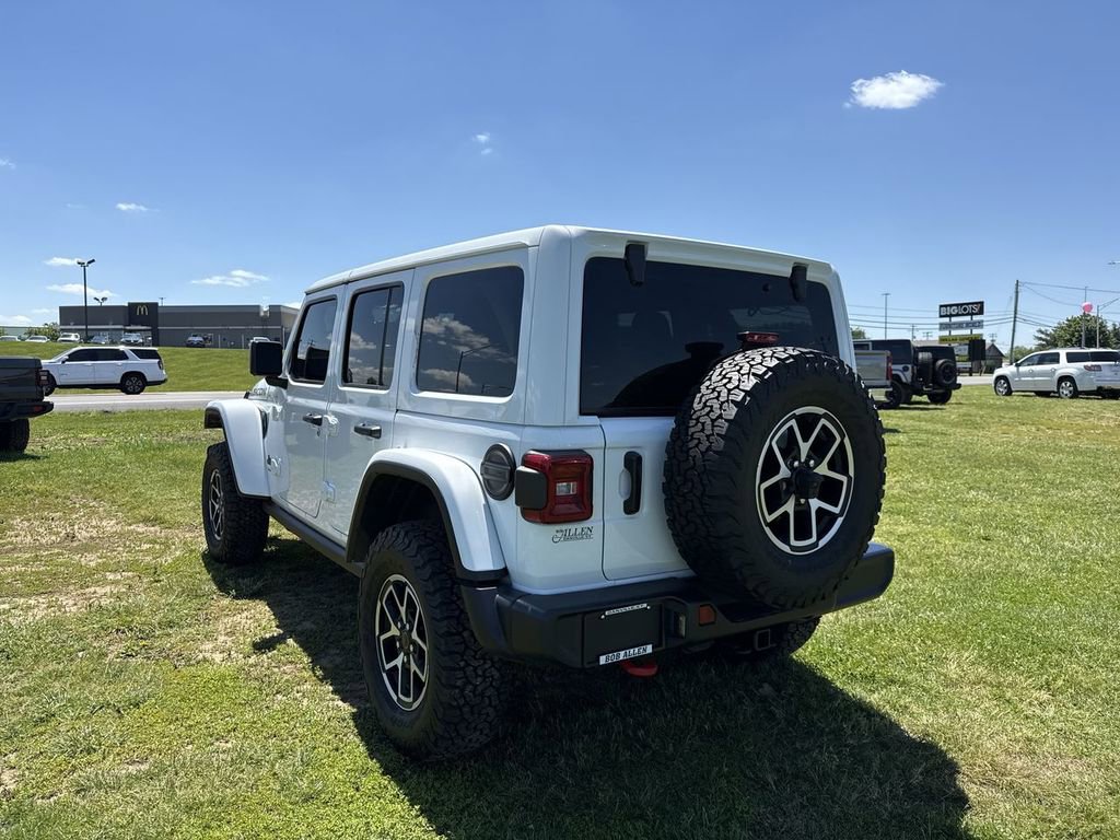 Used 2026 Jeep Wrangler Unlimited Rubicon AWD/4WD image 12