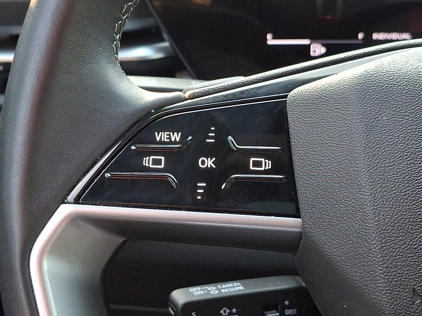 Used 2025 Audi Q5 Premium w/ Convenience Package AWD/4WD image 21