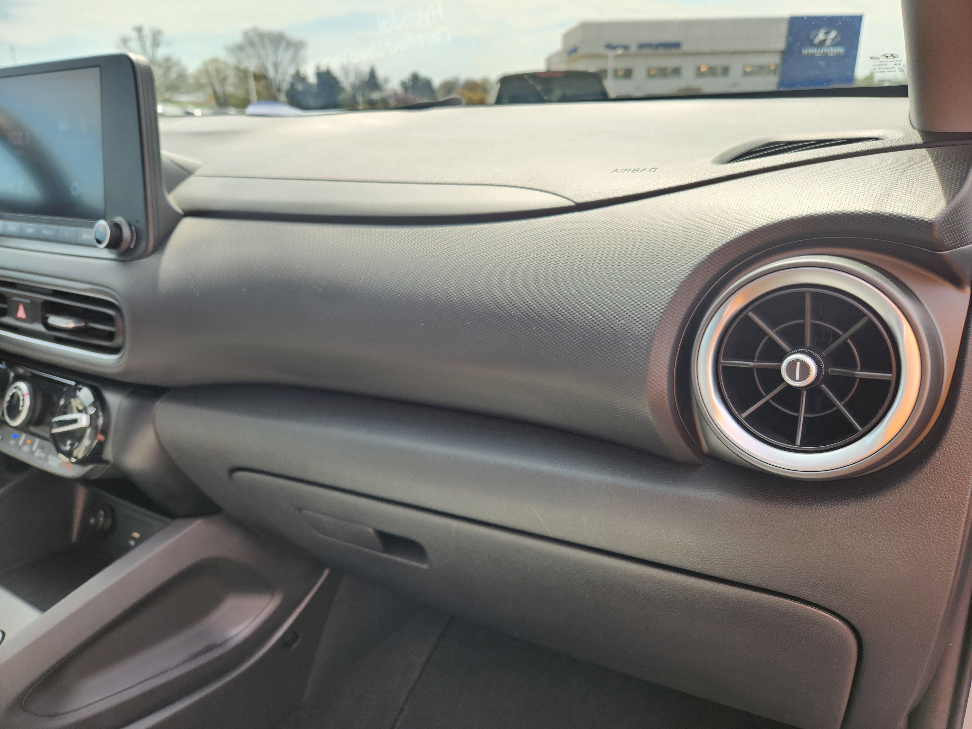 Certified 2022 Hyundai Kona SEL image 17