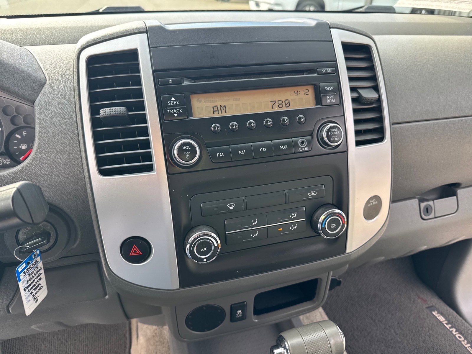 Used 2015 Nissan Frontier S RWD image 10