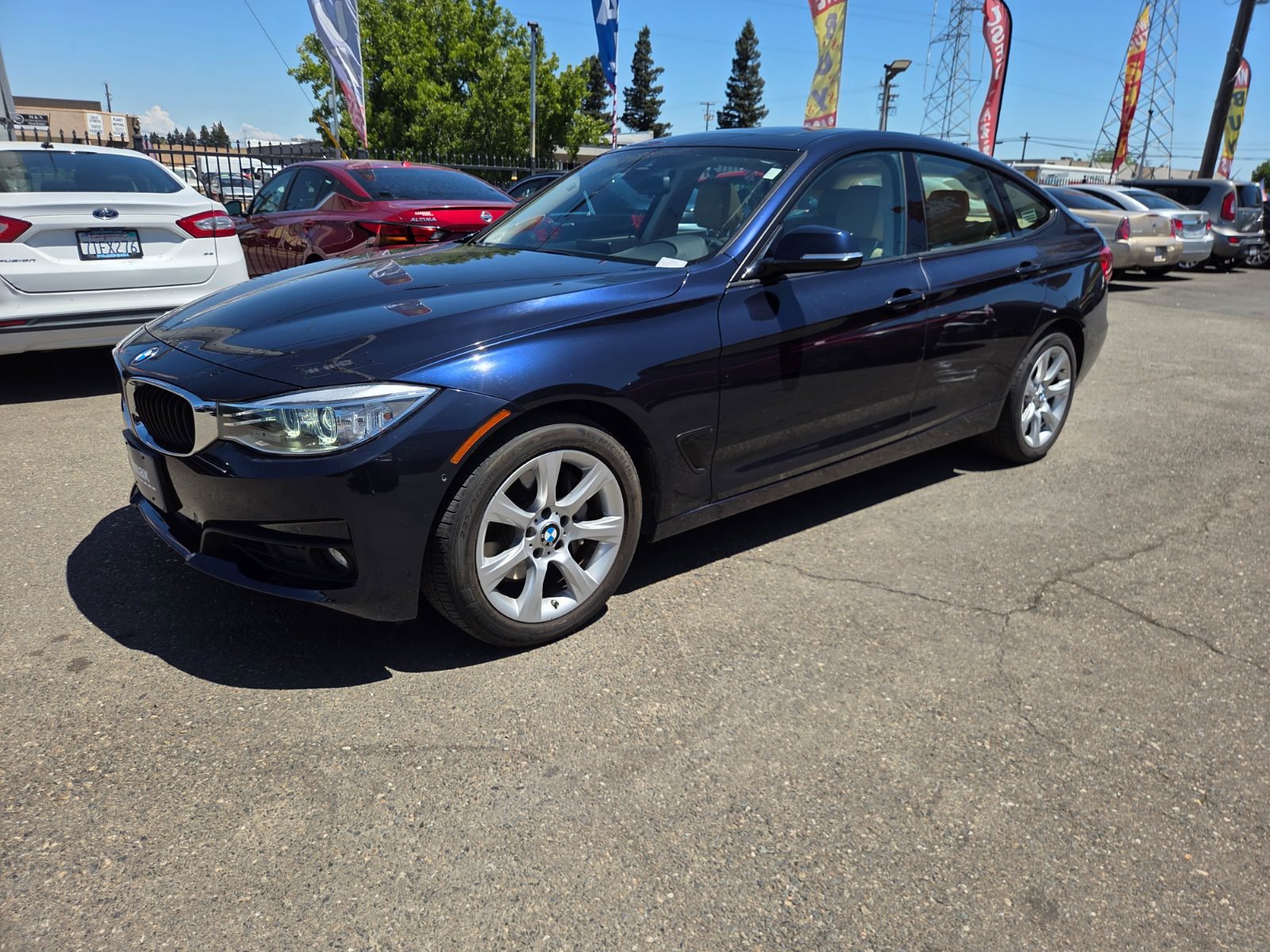 Used 2015 BMW 335i Gran Turismo xDrive AWD/4WD image 1